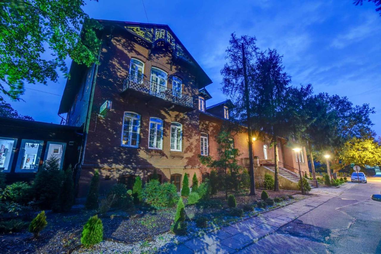 Bed and Breakfast Savoy Spała Exterior foto